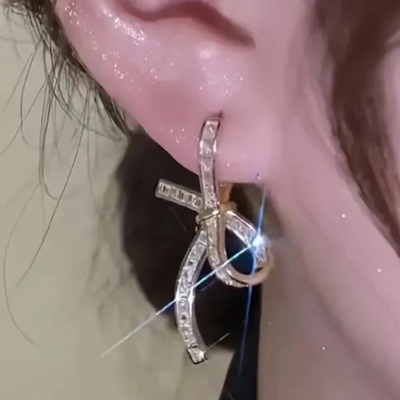 Earrings - Picture 5 of 8